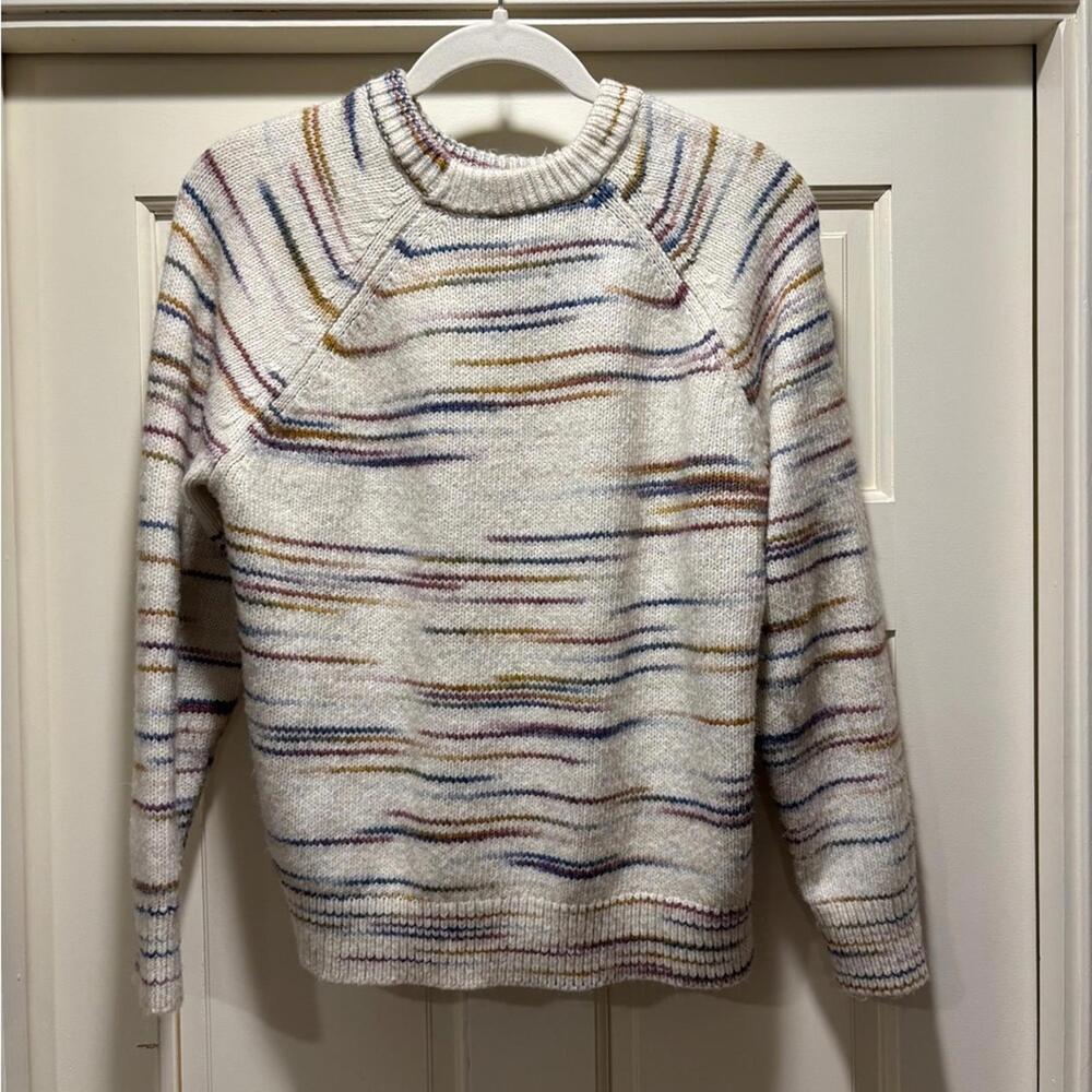 LOFT White and Blue Crew Neck Sweater with Striped Pattern